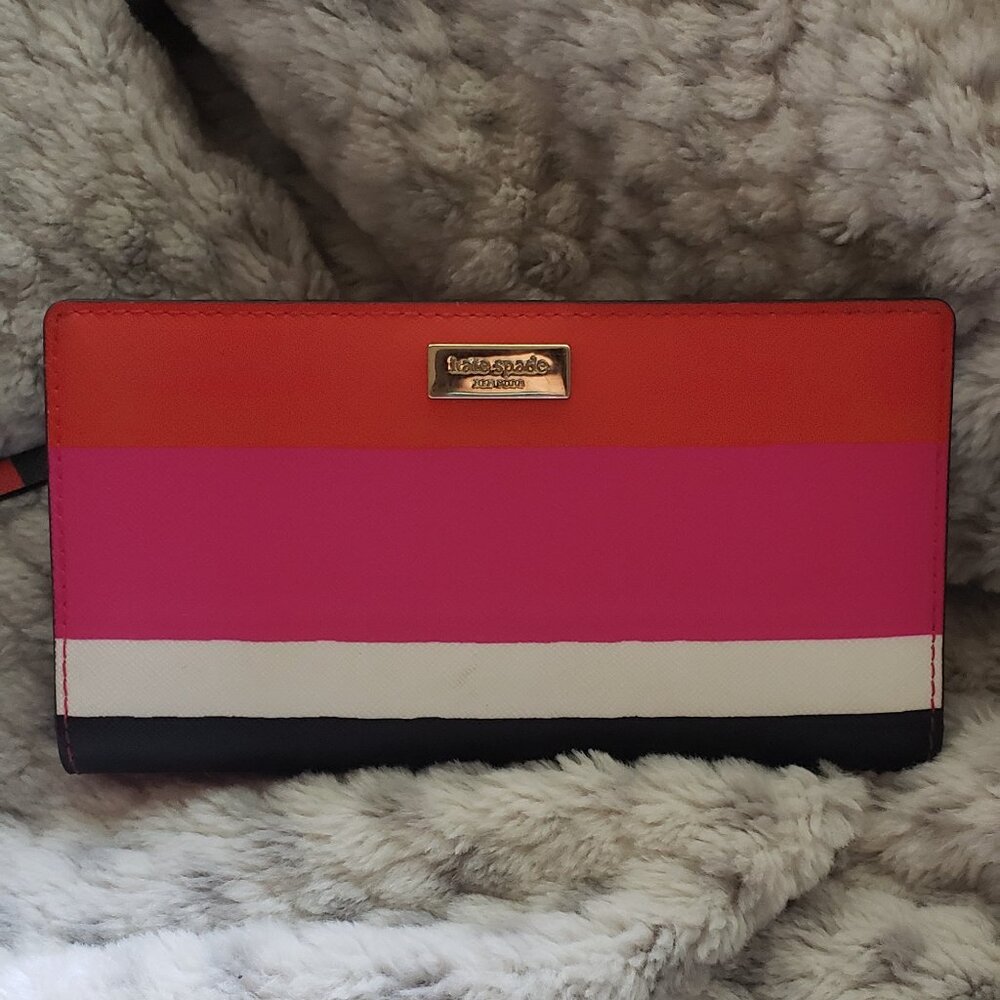 Kate Spade New York Womens Wallet